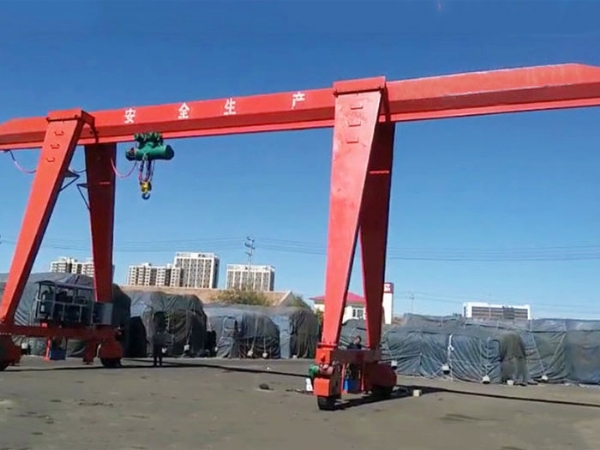 tire crane