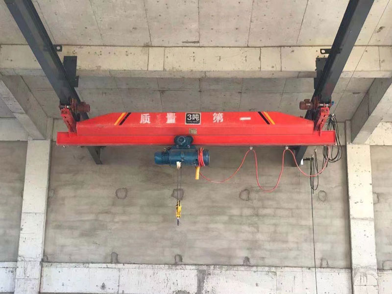 Double girder crane