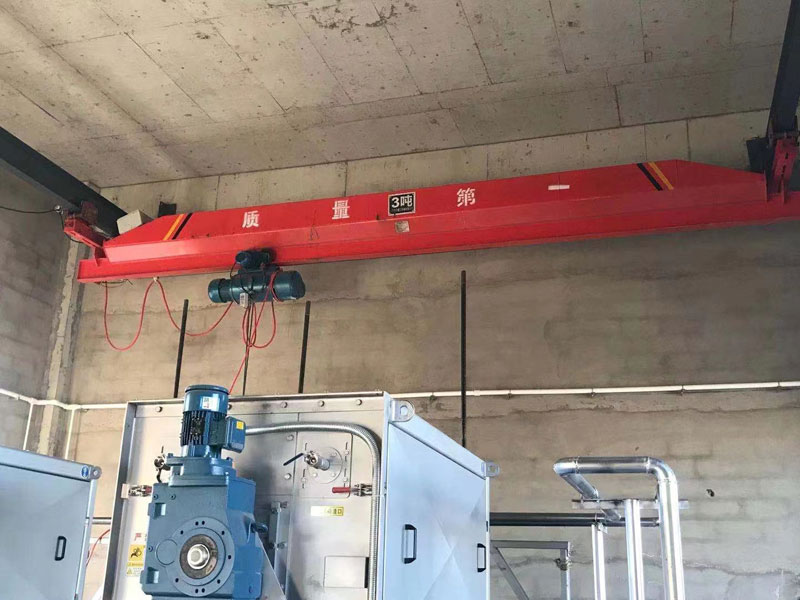 Double girder crane