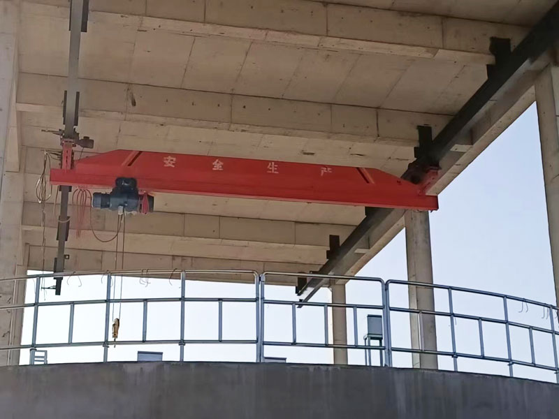 Double girder crane