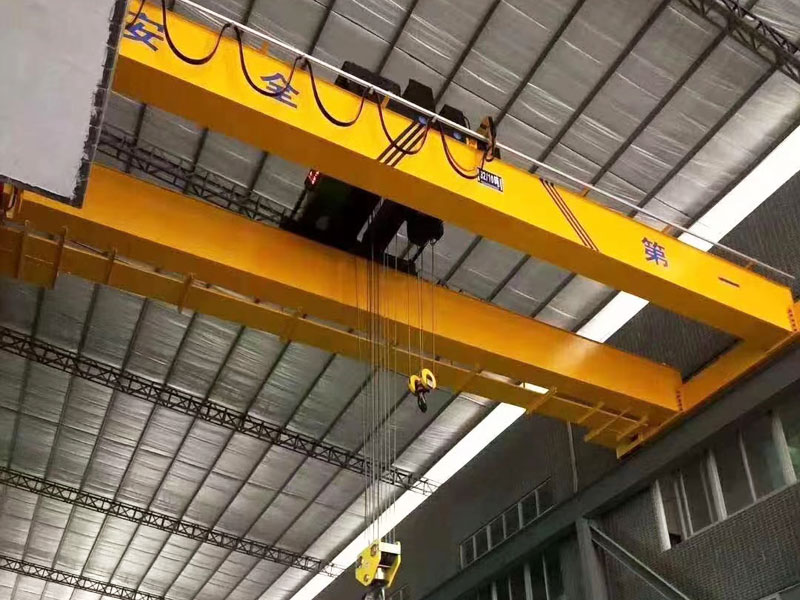 Double girder crane