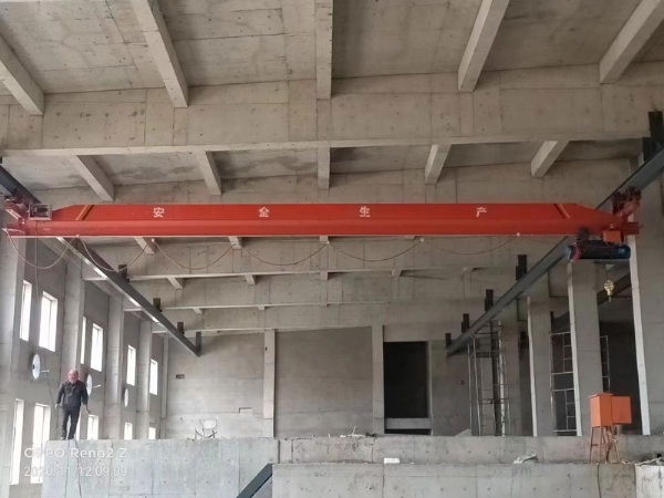 Double girder crane